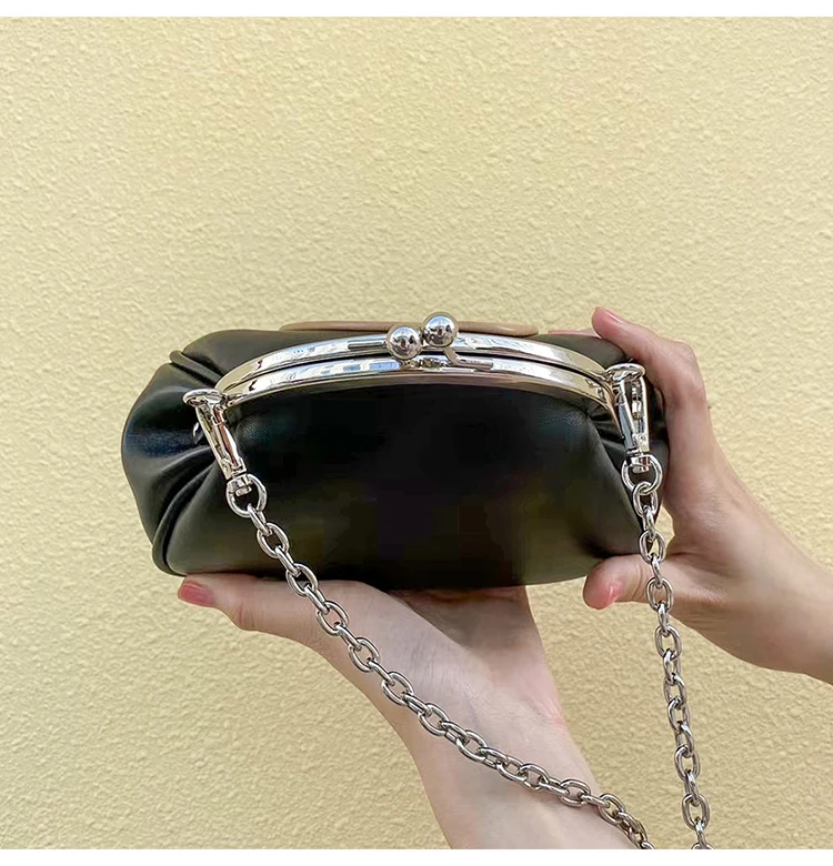 4 (10)