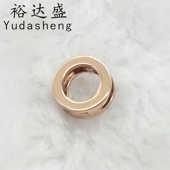 

Round Clip Can Be Matched with The Flat Net Pattern Bracelet of The Same Series