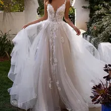 Великолепная V образным вырезом длинное свадебное платье из фатина элегантный светильник бокал для шампанского с низким вырезом на спине бисером аппликации ТРАПЕЦИЕВИДНОЕ свадебное платье