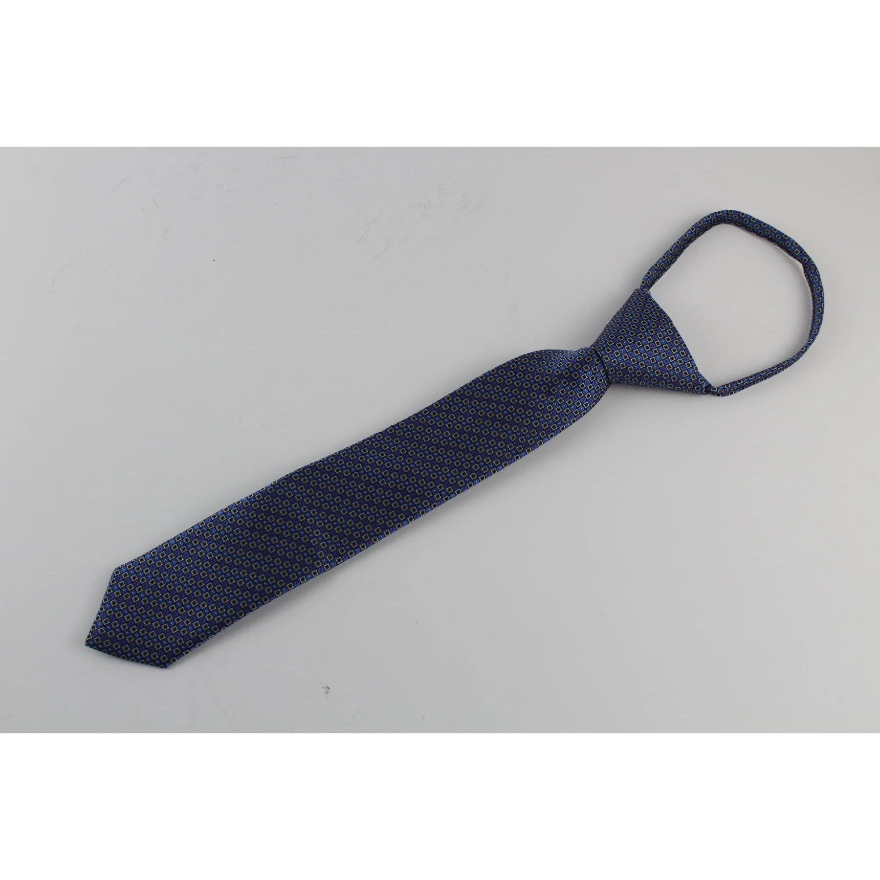 Tie teenage Stilmark on tape with lock item No. 3358 29