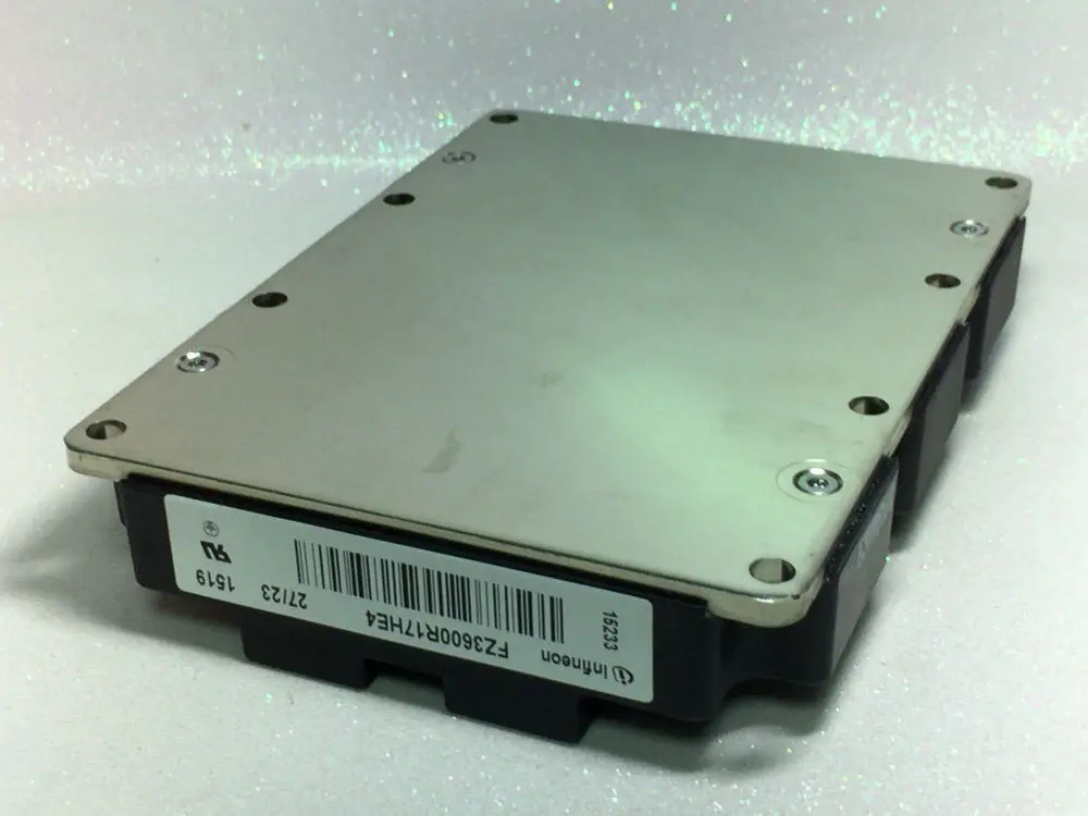 Модуль FZ3600R17HE4