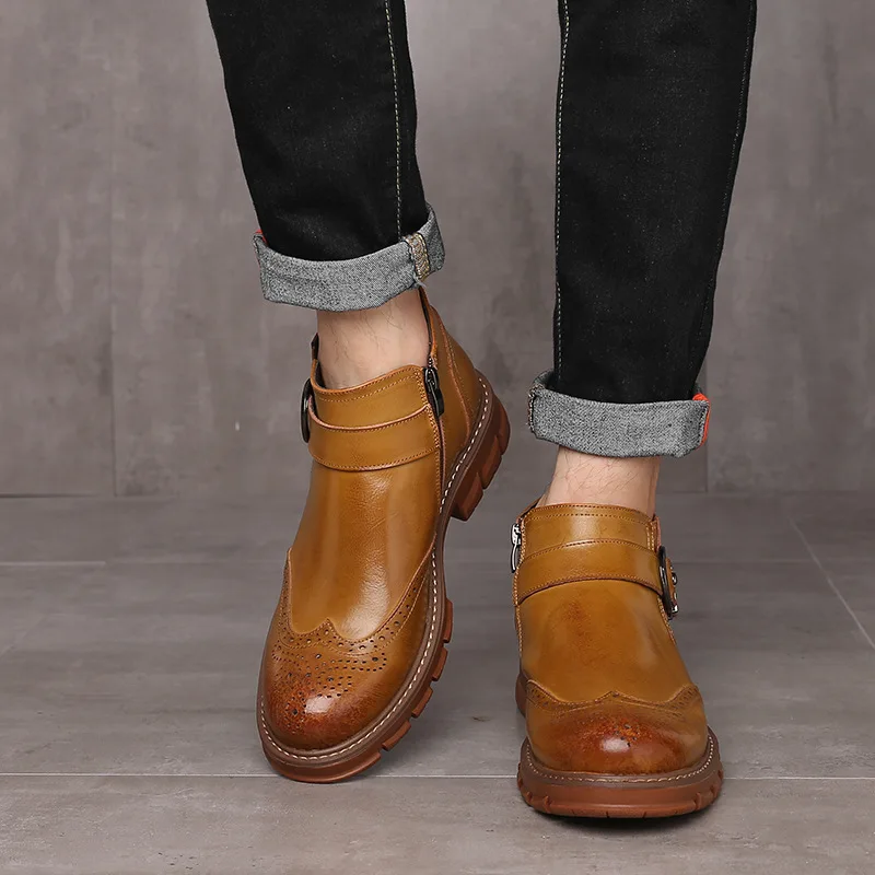 Winter Fleece Men's Brogue Boots Cow Genuine Leather Men Shoes Fashion Motorcycle Boots Man Comfortable Ankle Boots Casual Shoes