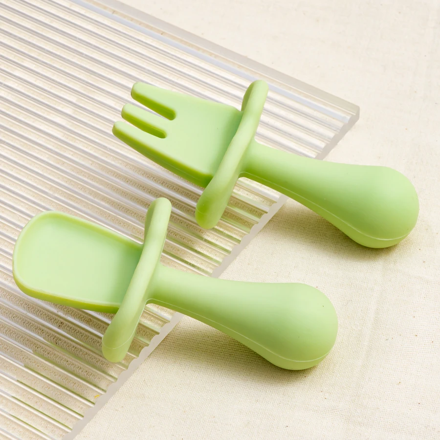 New Baby Feeding Silicone Mini Spoon Fork Baby Utensils Newborn Training Manipulative Ability Children's Tableware Baby Stuff 4