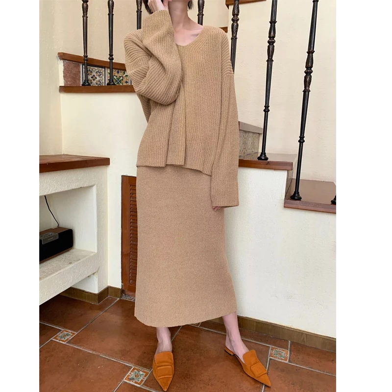 

Knitted Set Women 2019 Autumn Winter Two Piece Set V Neck Oversize Sweater and Long Skirts Korean Fashion Women Clothes
