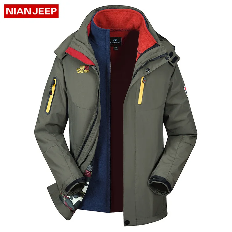 

Spring and Autumn three-in-one fleece liner detachable mountaineering clothing two-piece outerwear male