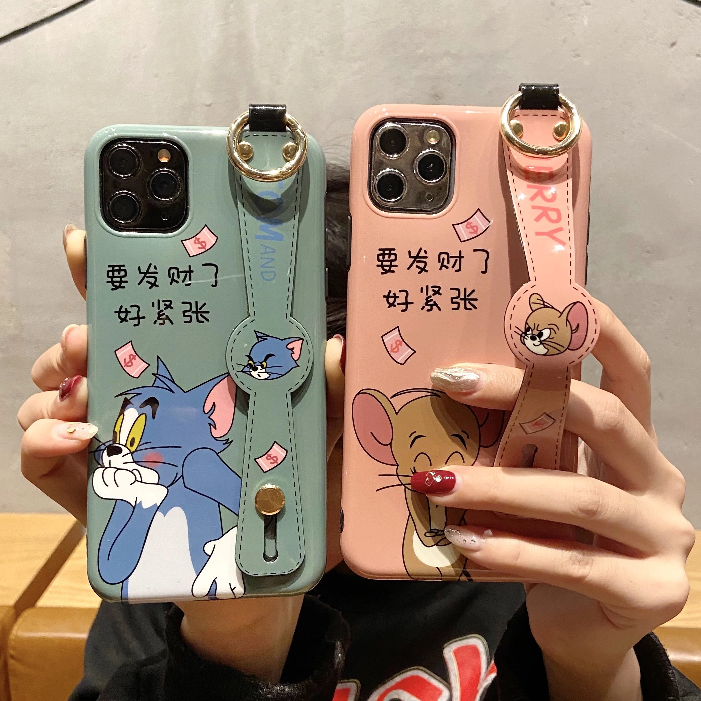 

Free shipping For Iphone 11 Pro Max phone case I6 I7 I8 Xs Max Cartoon Case x xs xr 6 7 8 plus Protective Case 6s plus Wristband