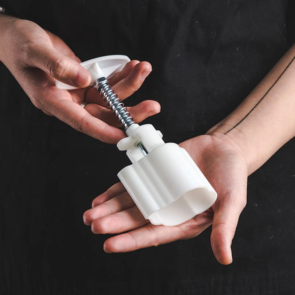 Bakery Molds Moon Cake Cookie Flower Stamp Mooncake Mold Kitchen Utensils Ma'amoul Oriental Pastry Mould Form for Baking