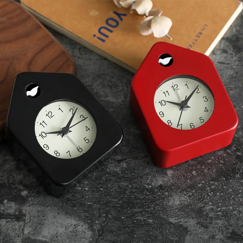 Nordic Simple House Shaped Metal Alarm Clock Modern Fashion Multi-function Creative Wake-up Alarm Clock Mute Clock Table