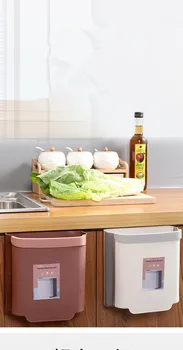 

1PC Wall Mounted Folding Waste Bin Kitchen Cabinet Door Hanging Trash Bin Garbage Car Trash Can Handy Home Bucket OK 1122