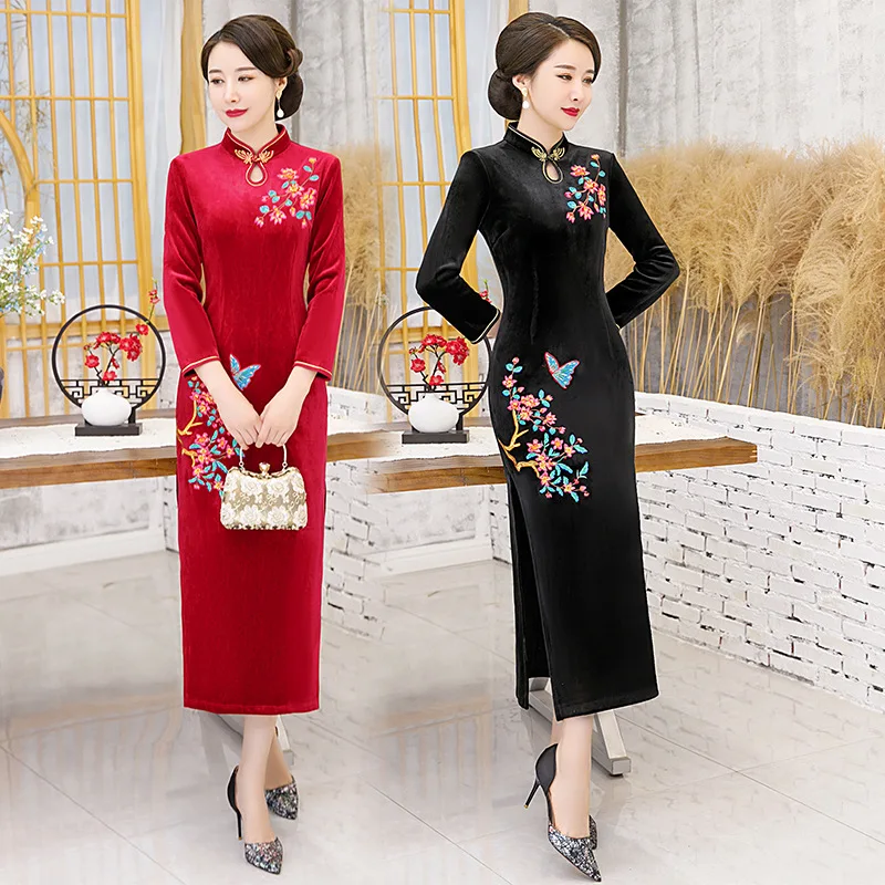 

New Style Large Size Velvet Embroidery Long Retro Cheongsam Fashion Improved Cheongsam Formal Dress High Slit Banquet Cheongsam