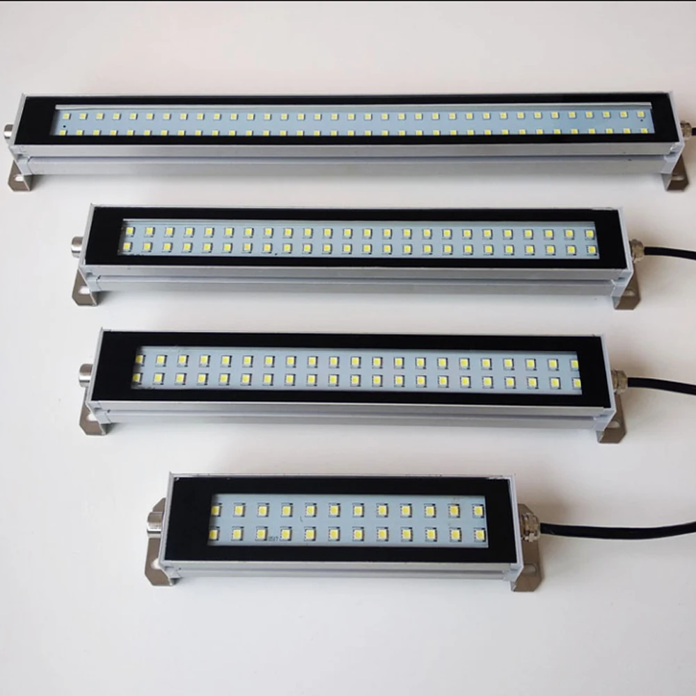 Luce A LED Per Macchine Utensili | 12W, 24V/36V | Impermeabile IP67, Antideflagrante | Base Regolabile 360°