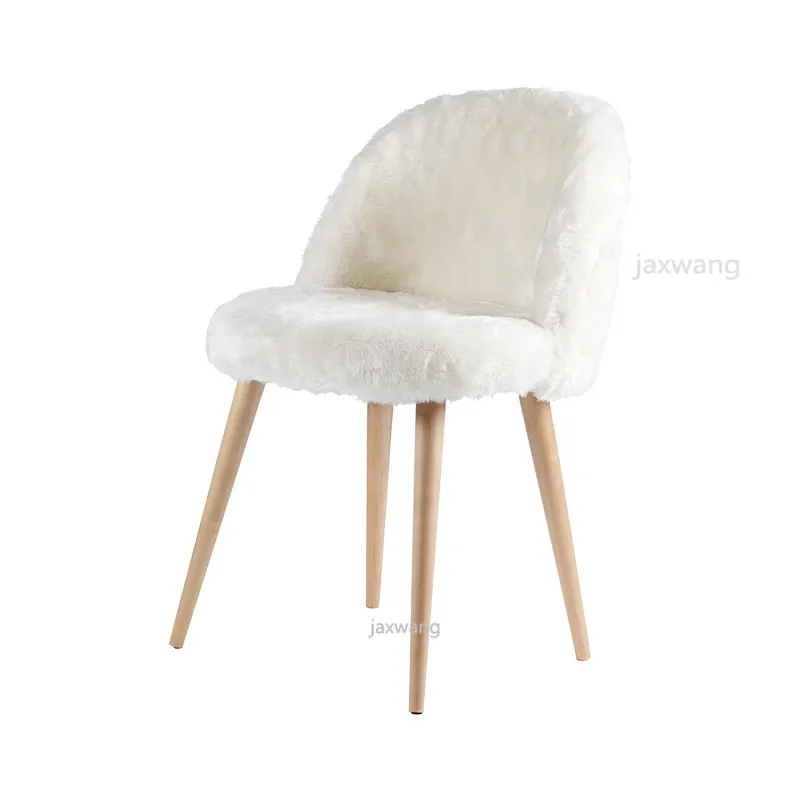 

Nordic INS Solid Wood Dining Chair Simple Home Soft Wool Fur Stool Back Hotel Light Luxury Shell Chair Girl Bedroom Lounge Chair