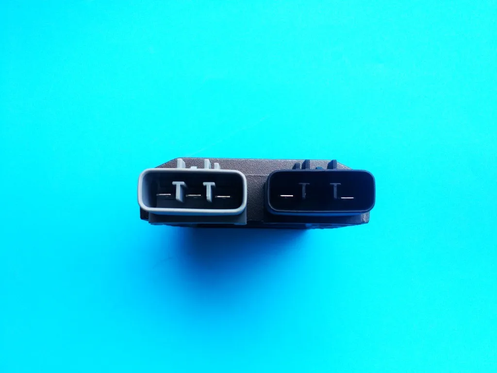 2001,1 дБ Регулятор выпрямителя MOSFET FH012AA FH012AA