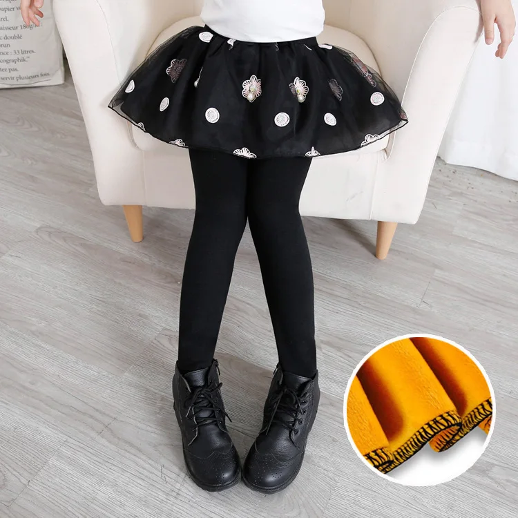 Pearl black