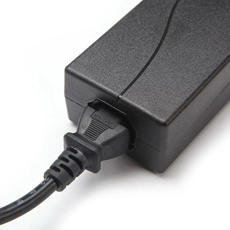 60 Вт Ac 100V 240V 220V Dc/Dc 12 В автомобильного прикуривателя Ac/Dc Мощность конвертер