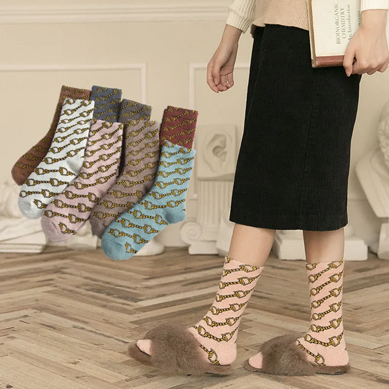 

2020 Autumn Winter New Product Warm Lady 40% Wool Individuality Creative Fashion Striped Trend In Stockings 5 PAIRS/PACK