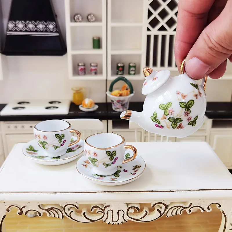 Миниатюрный керамический чайный набор подходит для кукольного домика 1:6 детской