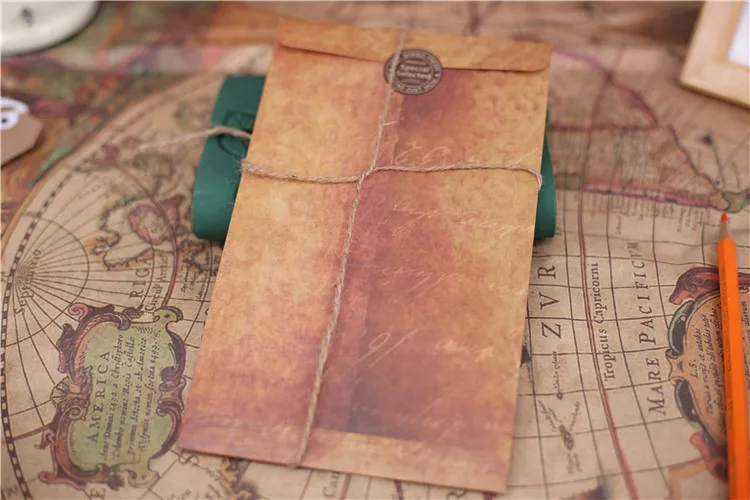 3310698708_1816336260