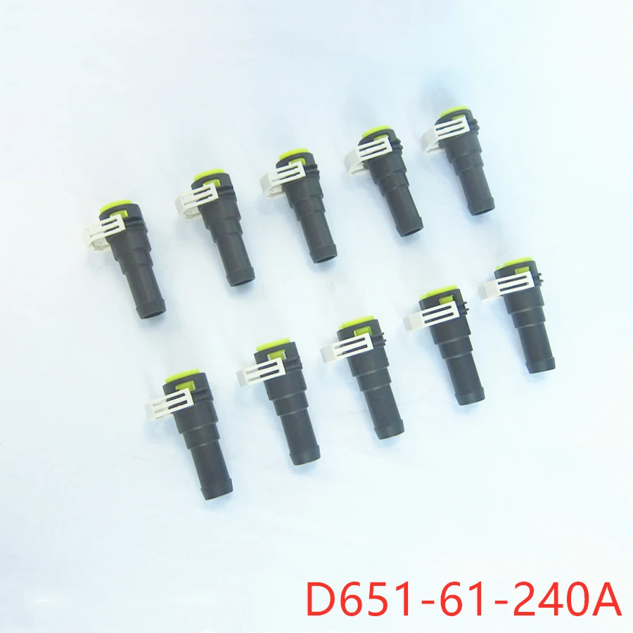 Silicone hose connector plastic hose connectors Car accessories D651-61-240 cooling system heater water hose connector for Mazda 3 2004-2012 Mazda 5 6 GH 2008-2012 Mazda2