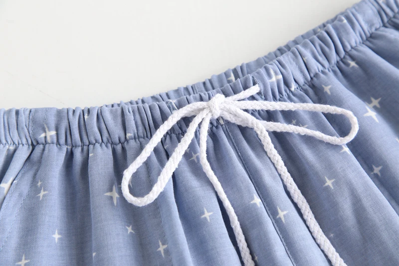 Couple pajamas summer cotton gauze shorts Japanese style simple elastic waist casual large size lattice men and women home pants