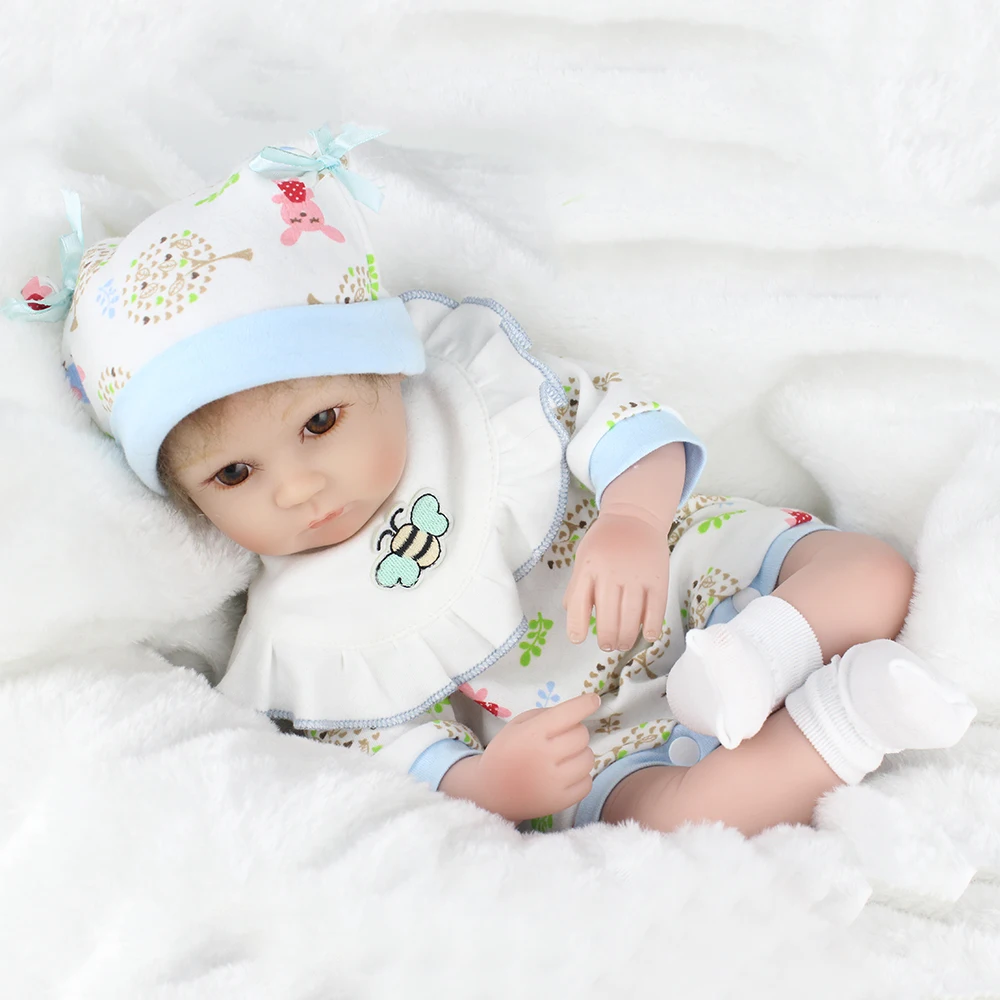 40 см bebe Кукла reborn baby dolls одежда для маленьких девочек тело Мягкая силиконовая Реалистичная детская игрушка лучший playmate подарок для детей день рождения
