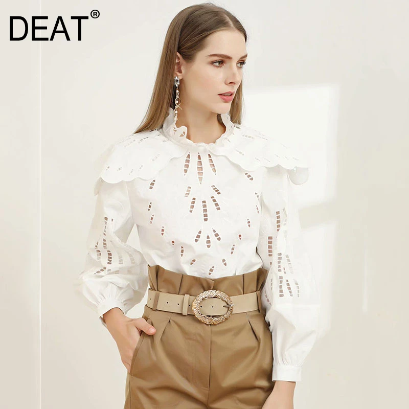 DEAT 2020 New Spring Solid Color Hollow Out Puff Sleeve Shirt Women Vintage Slim Temperament Court Style Embroidery Tops PD561 |