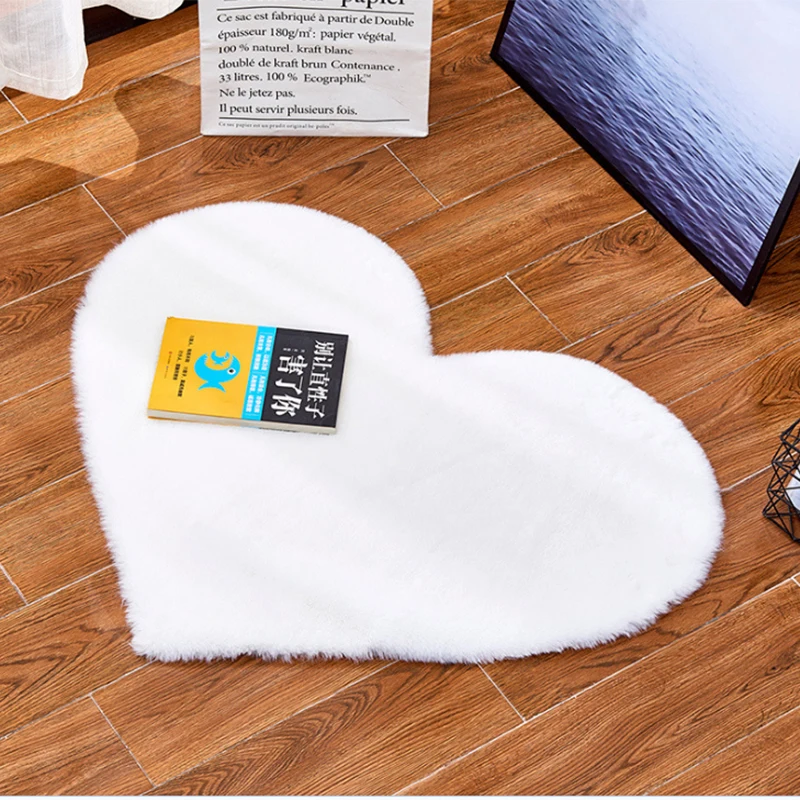 Imitation Rabbit Fur Carpet Home Decor Soft Plush Heart-shaped Warm Pet Mat Kid's Bedroom Rugs Shop Window Decoration Cushion | Дом и сад