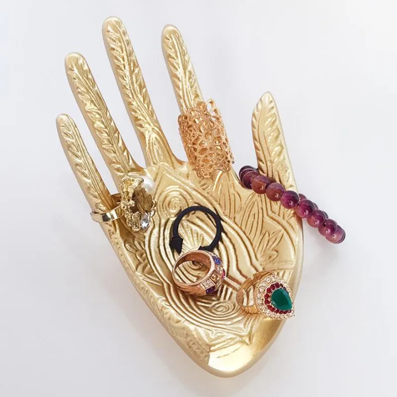 800