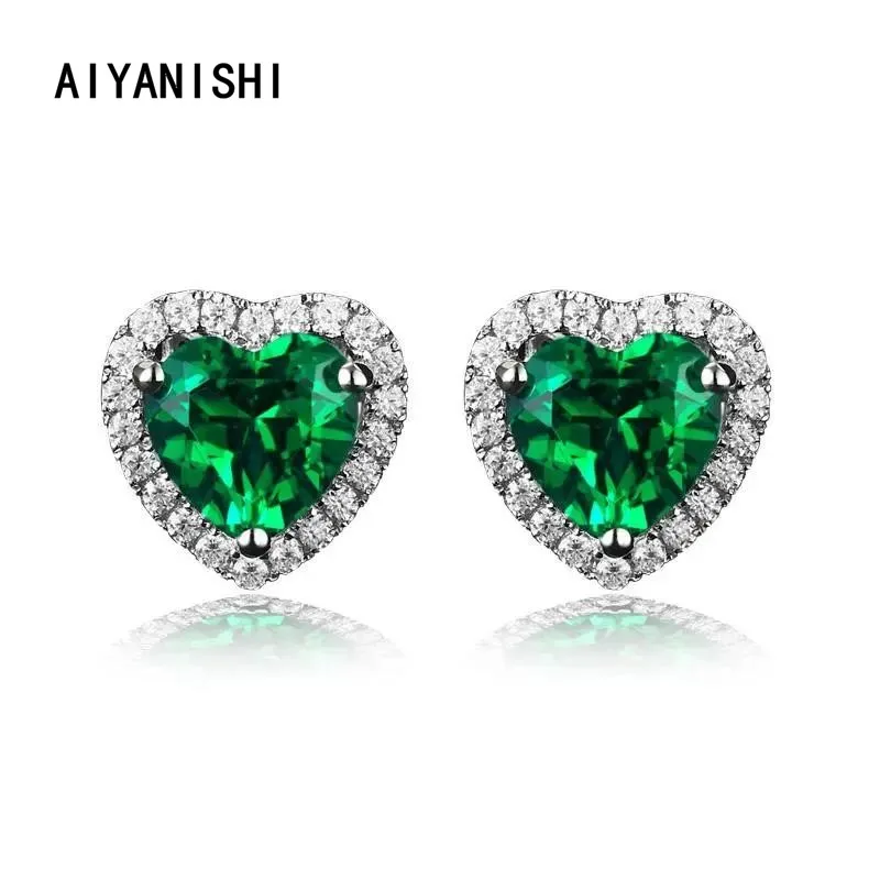 

Женские серьги-гвоздики из серебра 925 пробы с зеленым сердцем