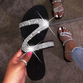 

Women Summer Flat Bling Slippers Female Casual Flip Flops Sandals Outdoor Beach Slides Non-Slip Rhinestone Sandals 2020 New