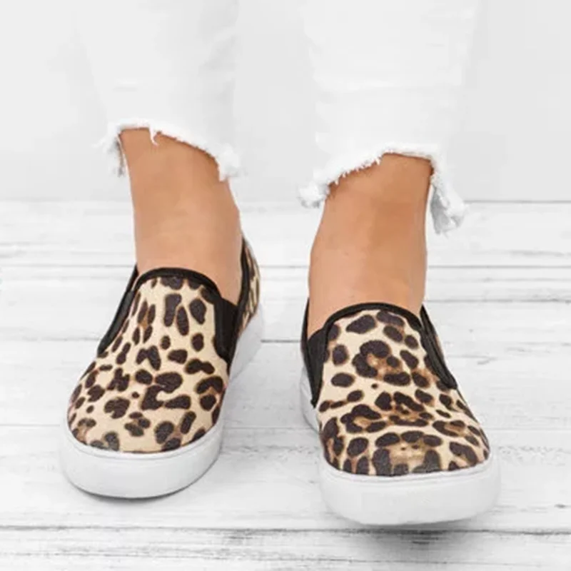 

Flats 2020New Fashion Leopard Women Casual Shoes Summer Flat Shoes Women Loafers Roman Shoes Sneakers Slip On Loafers