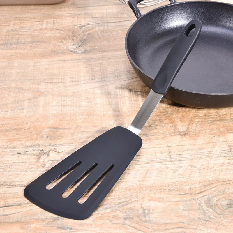 Wide Thin Fish Spatula Nonstick Silicone Slotted Spatula Turner Beveled-Edged Design Cooking Spatulas Pancakes Kitchen Gadget