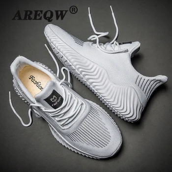 

2020 Casual Shoes Men Lightweight Running Male Shoes Breathable Mesh Sport Men Sneakers Flat Outdoor Footwear Summer Trainers