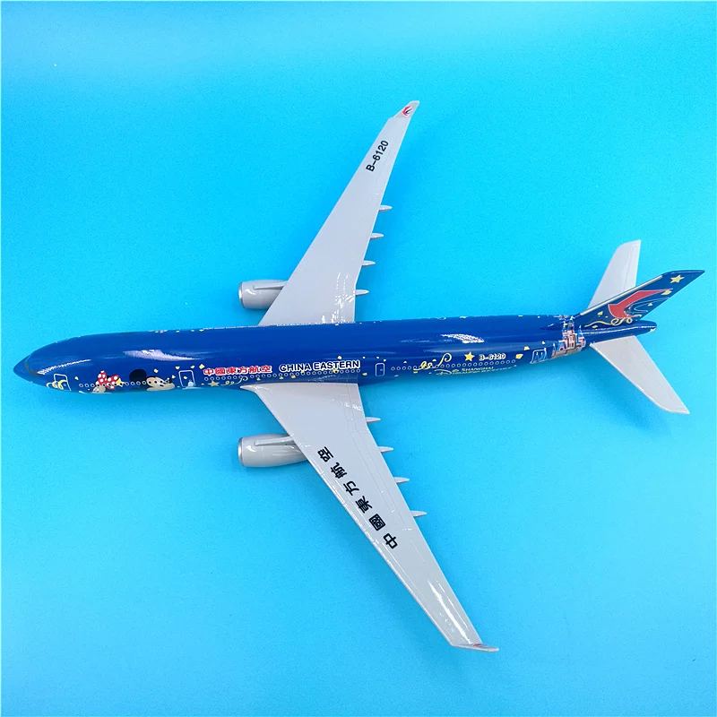 47 см Airbus A330 Китай Eastern Airlines тема самолета Модель самолета A330 Смола литья под давлением модель самолета коллекционное украшение