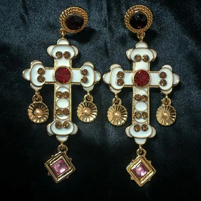 

Baroque Earrings For Women Vintage Cross Drop Hanging Oorbellen Long Korean Earring Female 2023 Jewelry Pendientes