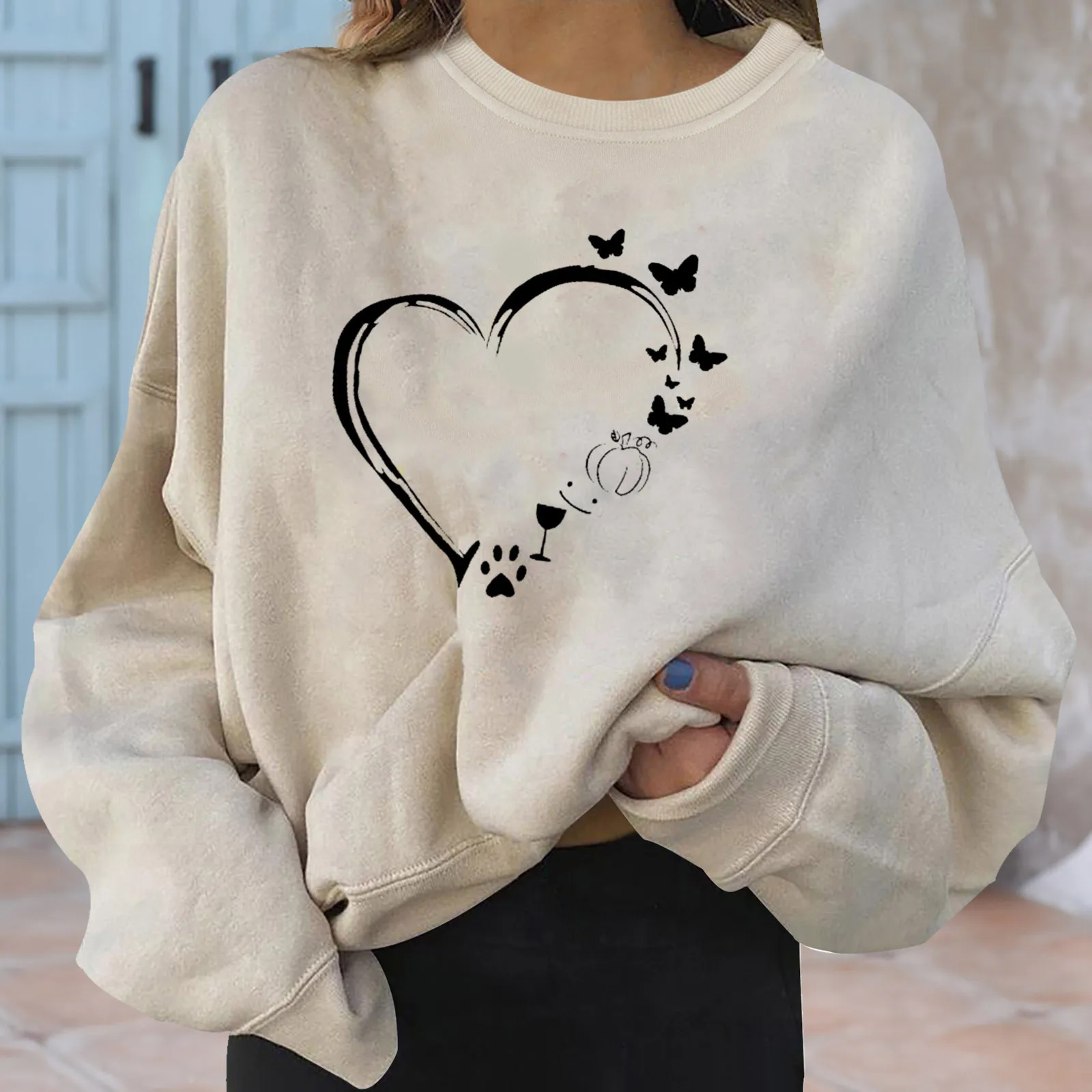 Oversized Women Hoodies Fashion Heart Printed O-neck Pullovers Top Autumn Casual Long Sleeve Sweatshirt Tracksuit Sudadera 1
