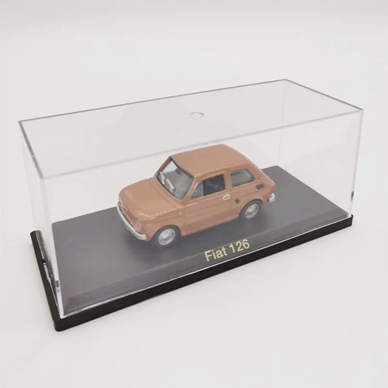 Оригинальная модель 1:43 Fiat 126P из сплава Коллекционная литья под давлением