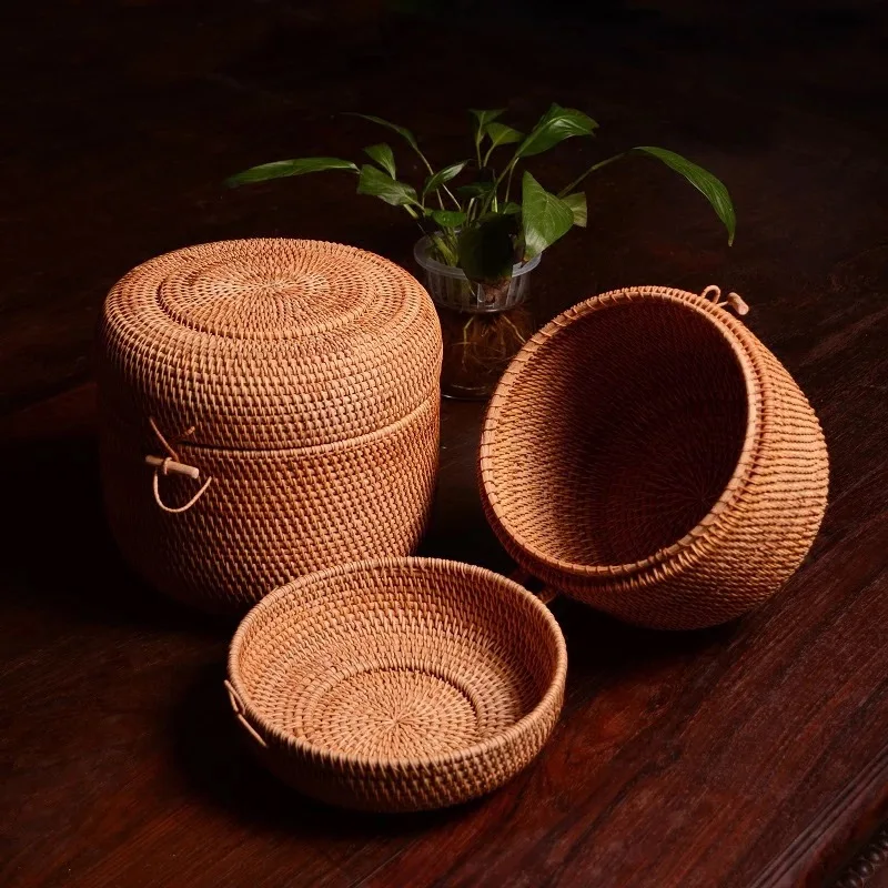 Rattan storage box with lid round shape handmade jewelry boxes organizer Vietnam Rattan weaving bin for puerh tea food best gift