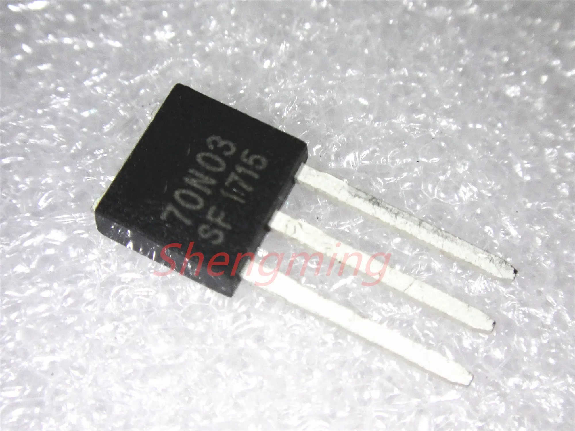 10 шт. CMU70N03 TO-251