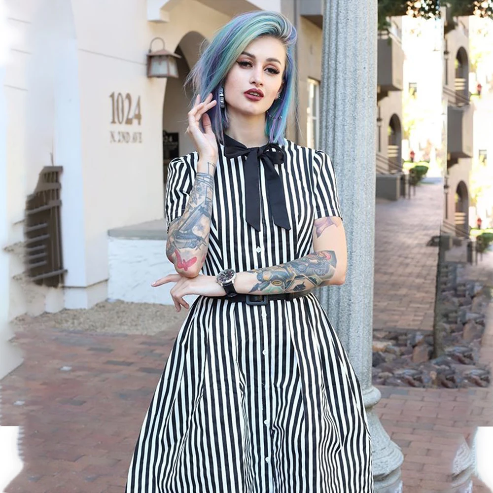 Tanie 2019 Vintage Stripe Midi sukienka kobiety lato muszka kołnierz z krótkim rękawem eleganckie biuro Casual stylowe Goth sukienki rockabilly