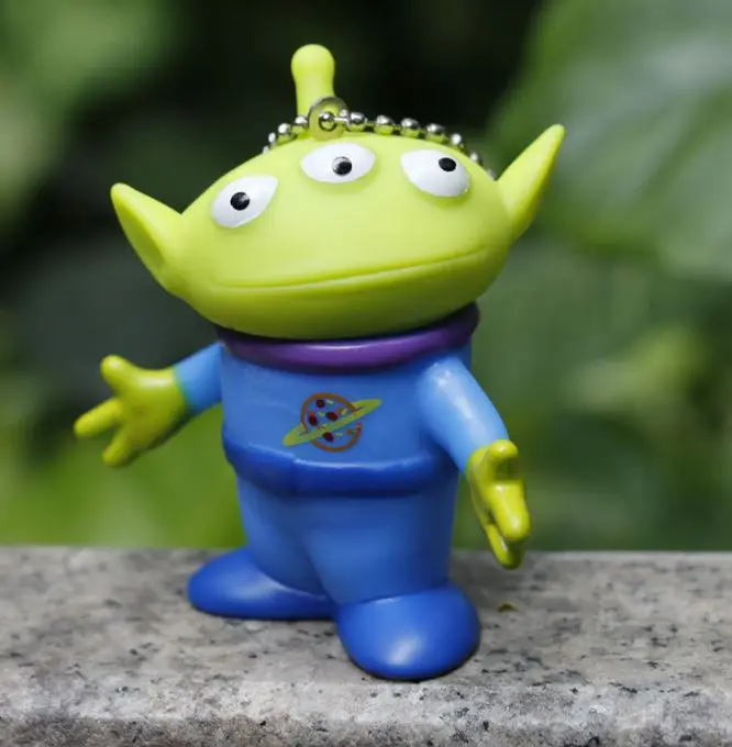 1 шт. Kawaii buzz фигурка инопланетянина игрушки брелок фигурки пришельцев фигурка куклы игрушки Аниме дети игрушки для детей - Цвет: Alien key chain 2