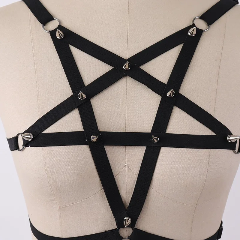 Пентаграмма ремень крепления к туловищу бюстгальтер, Пастельная готика сексуальное нижнее белье на заклепках женский открытый грудь бондажный Бюстгальтер Панк рейв звезда пояс