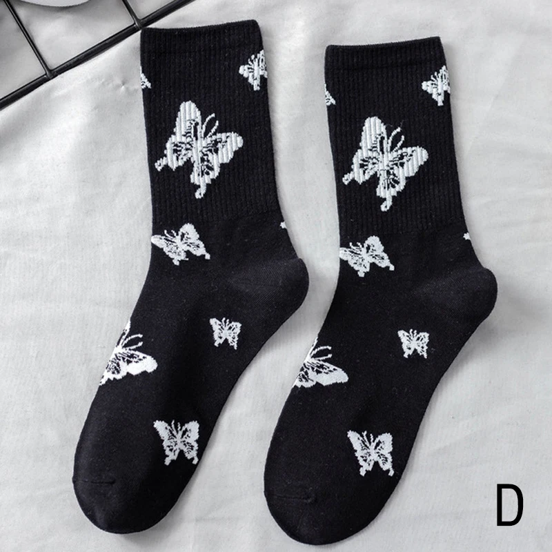 Fashion Butterfly Print Socks Fall Women Streetwear Harajuku Women Crew Cotton Socks Size Hip-Hop Skateboard Socks Gift For Girl