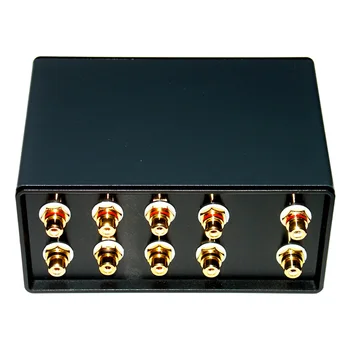 

Amplifier Speaker Switch / Switcher / One Input And Four Simultaneous Outputs / 1 In 4 Simultaneous Out H137