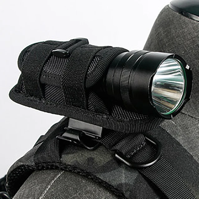 360 Degree Shoulder Strap Flashlight Pouch 2