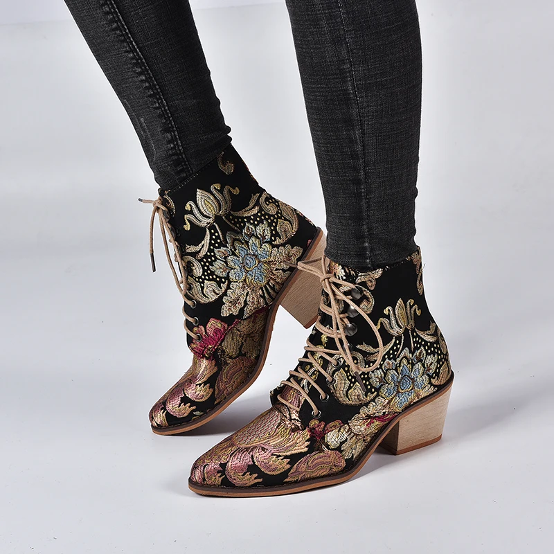 

LOOZYKIT 2019 Spring Retro Women Embroidery Flower Short Boots Lady Elegant Lace Up Ankle Boots Female Chunky Botas Mujer