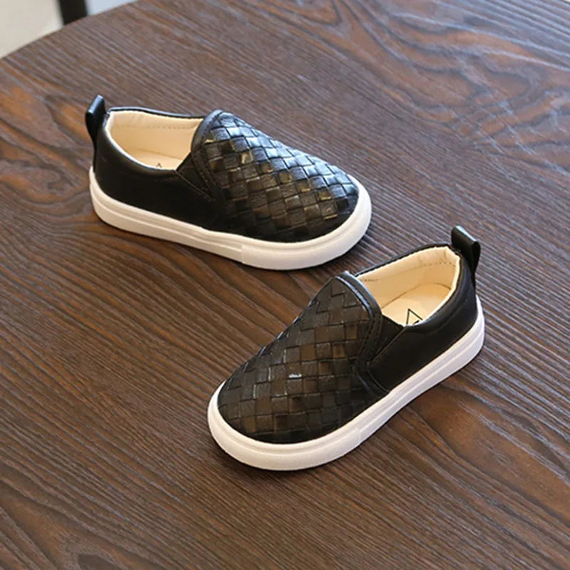 9067904383_1294257985