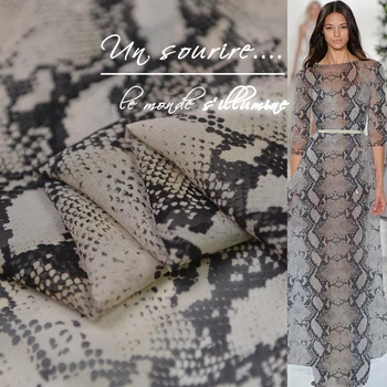 

Super beautiful arrogant gentle wild Python skin high quality order silk georgette yarn printing comfortable high-grade fabric