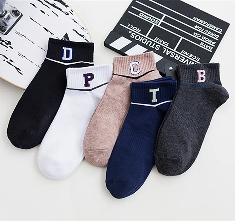 18 Spring And Summer New Products Men's Socks Cotton Fashion MEN'S Ankle Socks Casual Versatile Breathable Short Socks