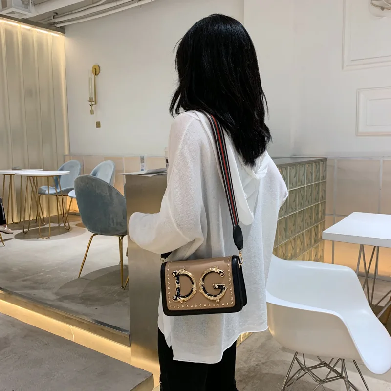 

2019 Winter New Style WOMEN'S Bag Trend Fashion Small Square Bag Korean-style Versatile Shoulder Oblique Bag Retro Contrast Colo